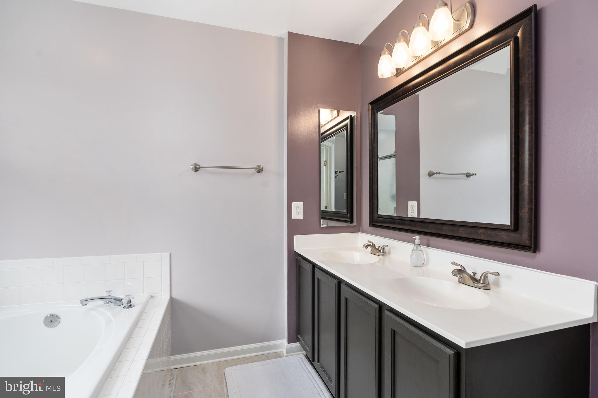 FOXBOROUGH - Residential