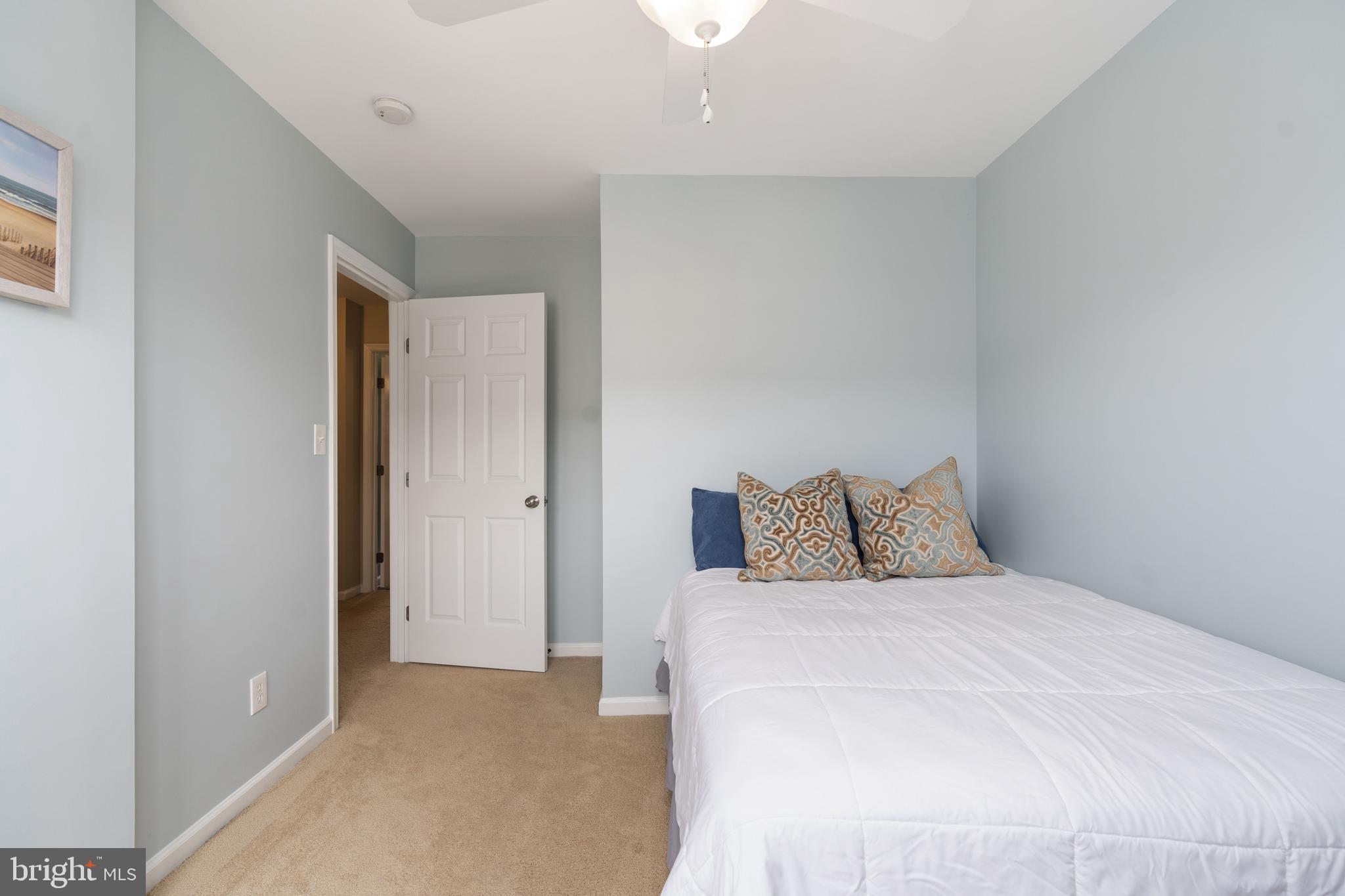 FOXBOROUGH - Residential