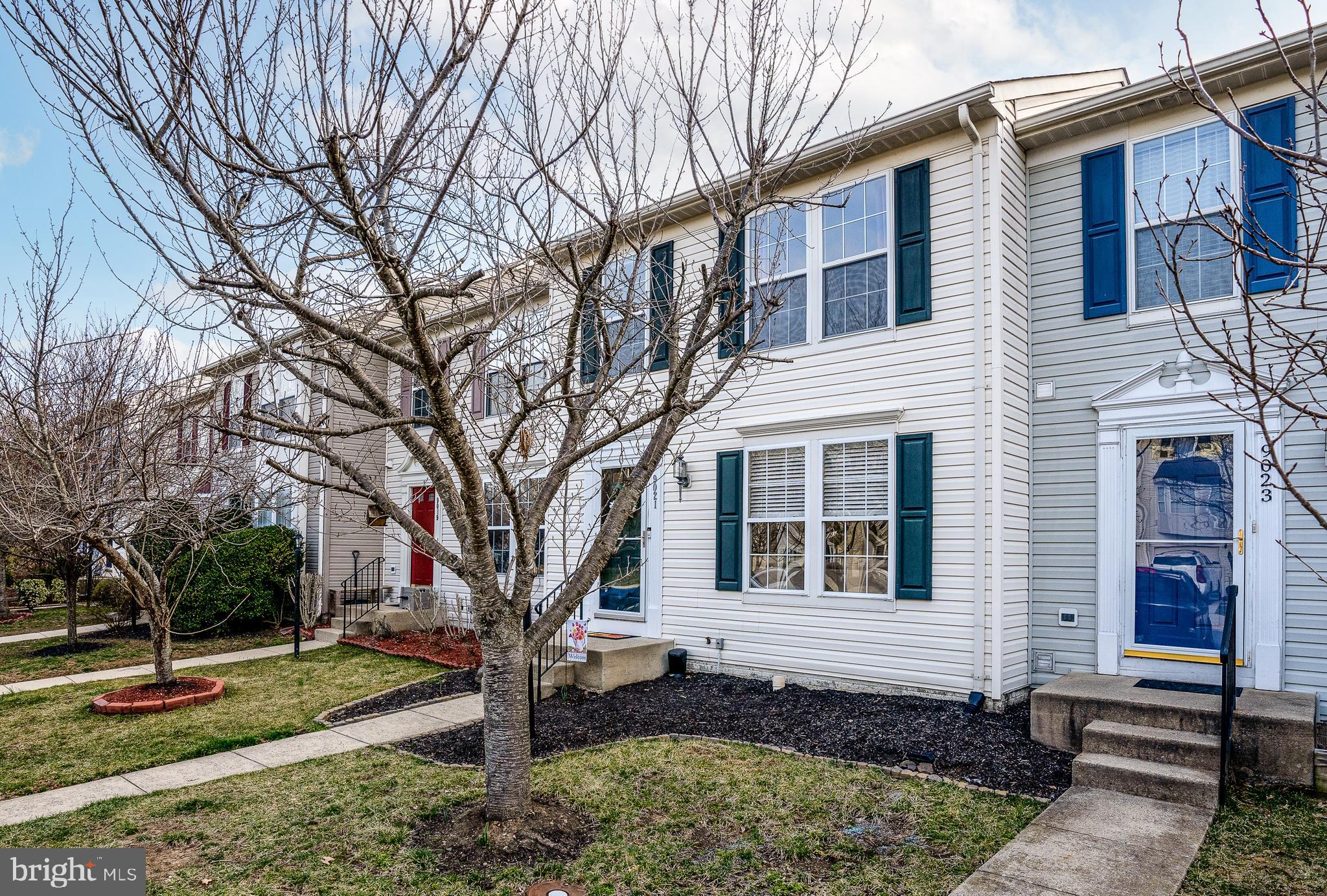 FOXBOROUGH - Residential