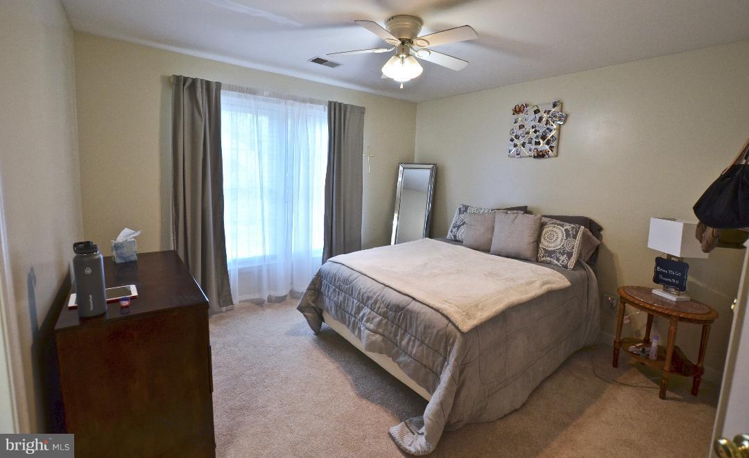 RIVER CREST - Residential