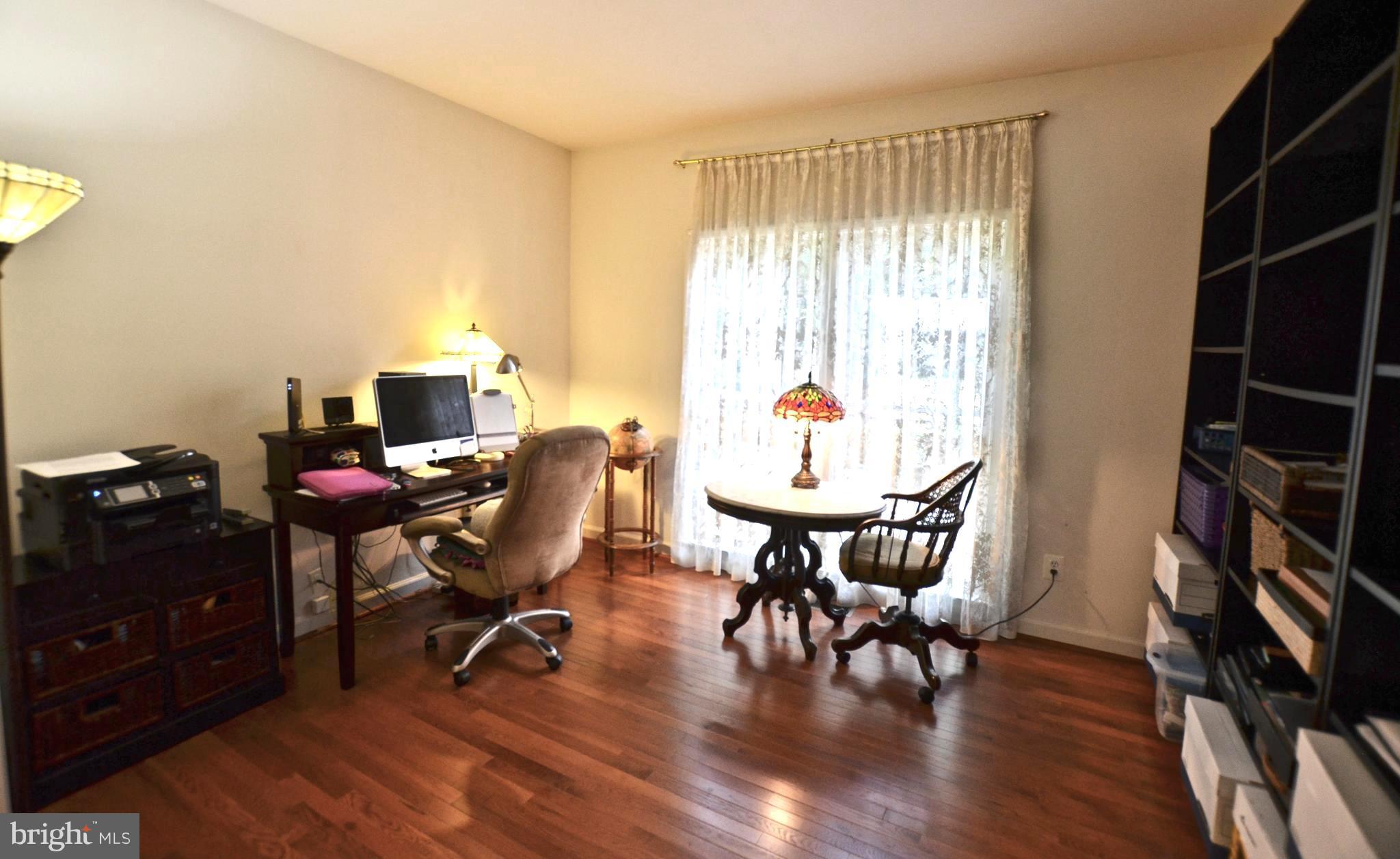 RIVER CREST - Residential