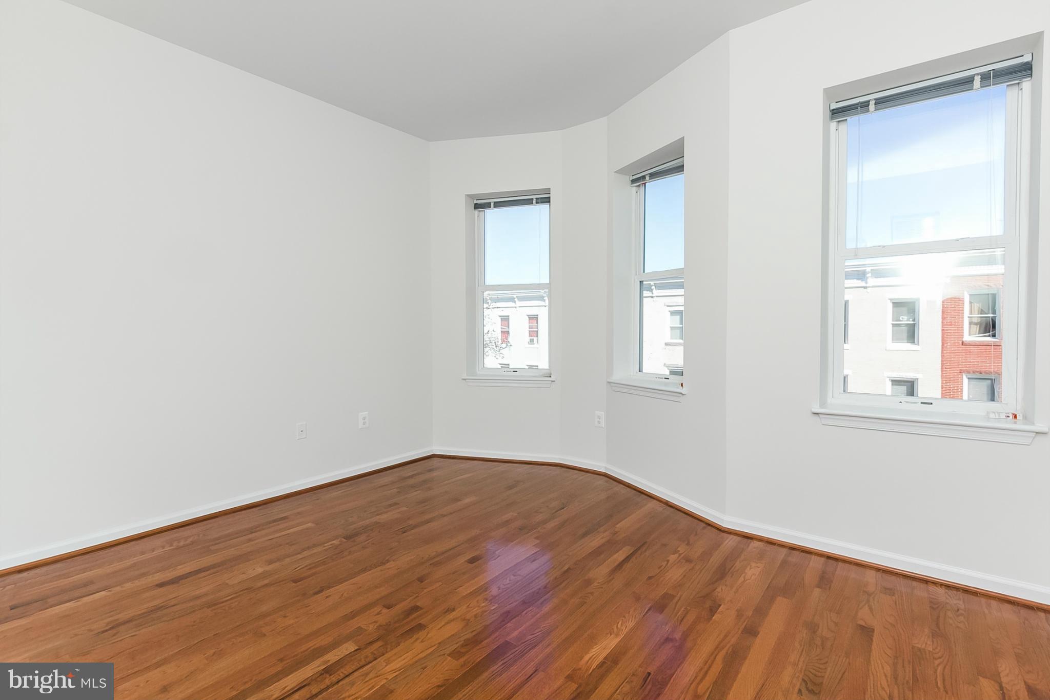 BARCLAY - Residential