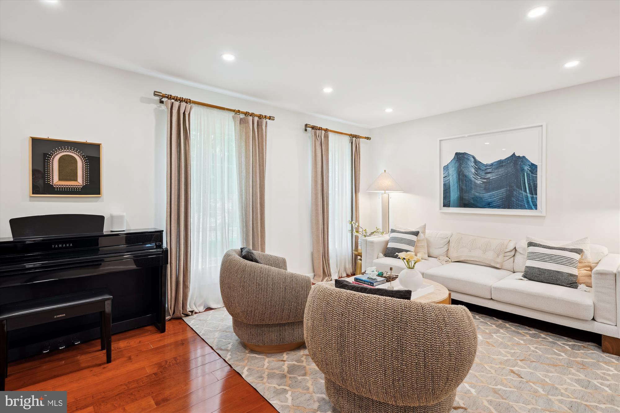 14713 DUNLEITH STREET