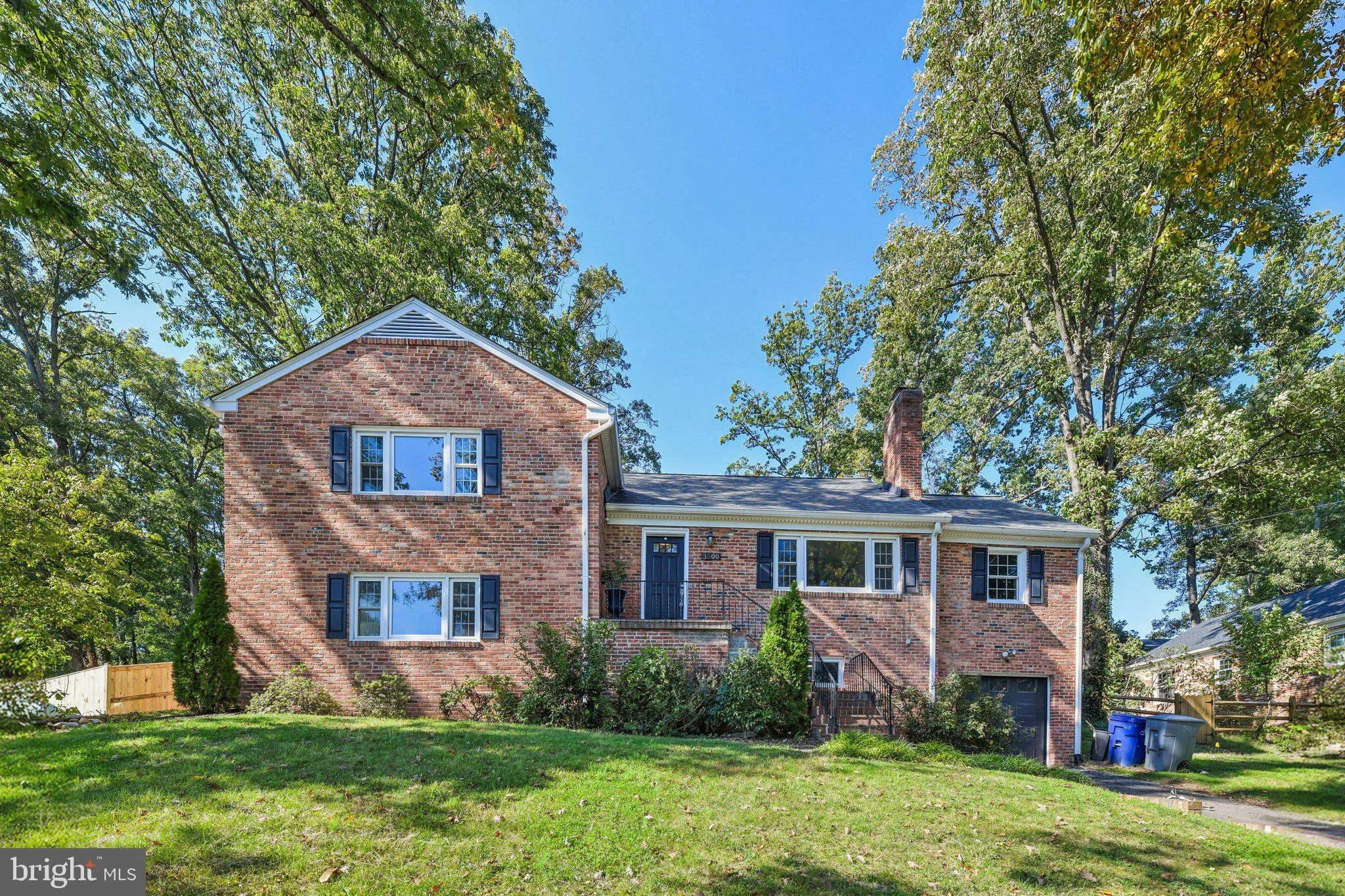 3500 Woodside Road
