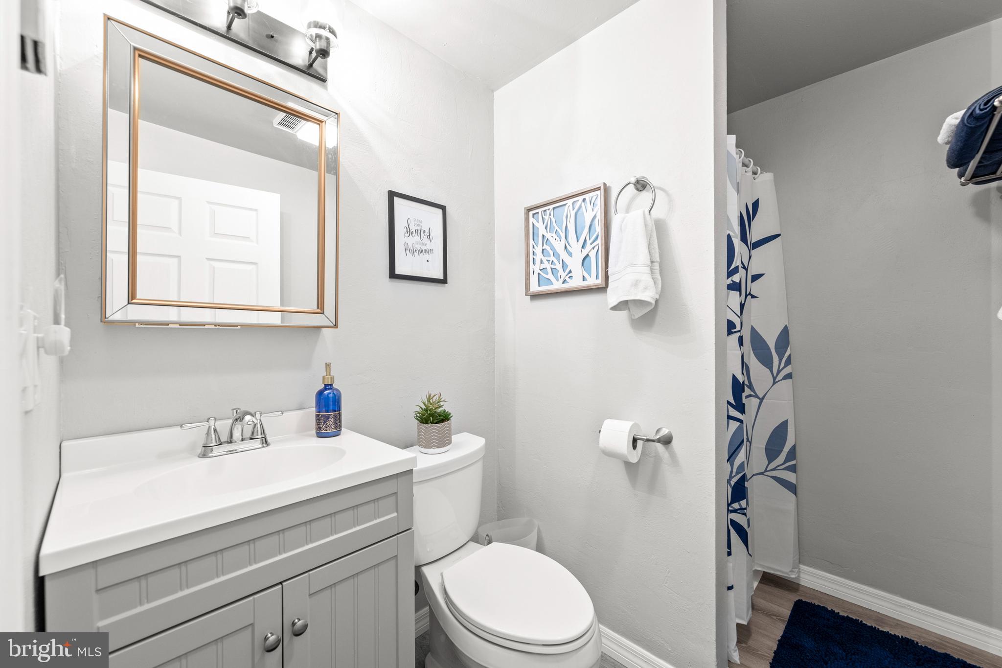 LAKE HOLIDAY ESTATES - Residential Lease