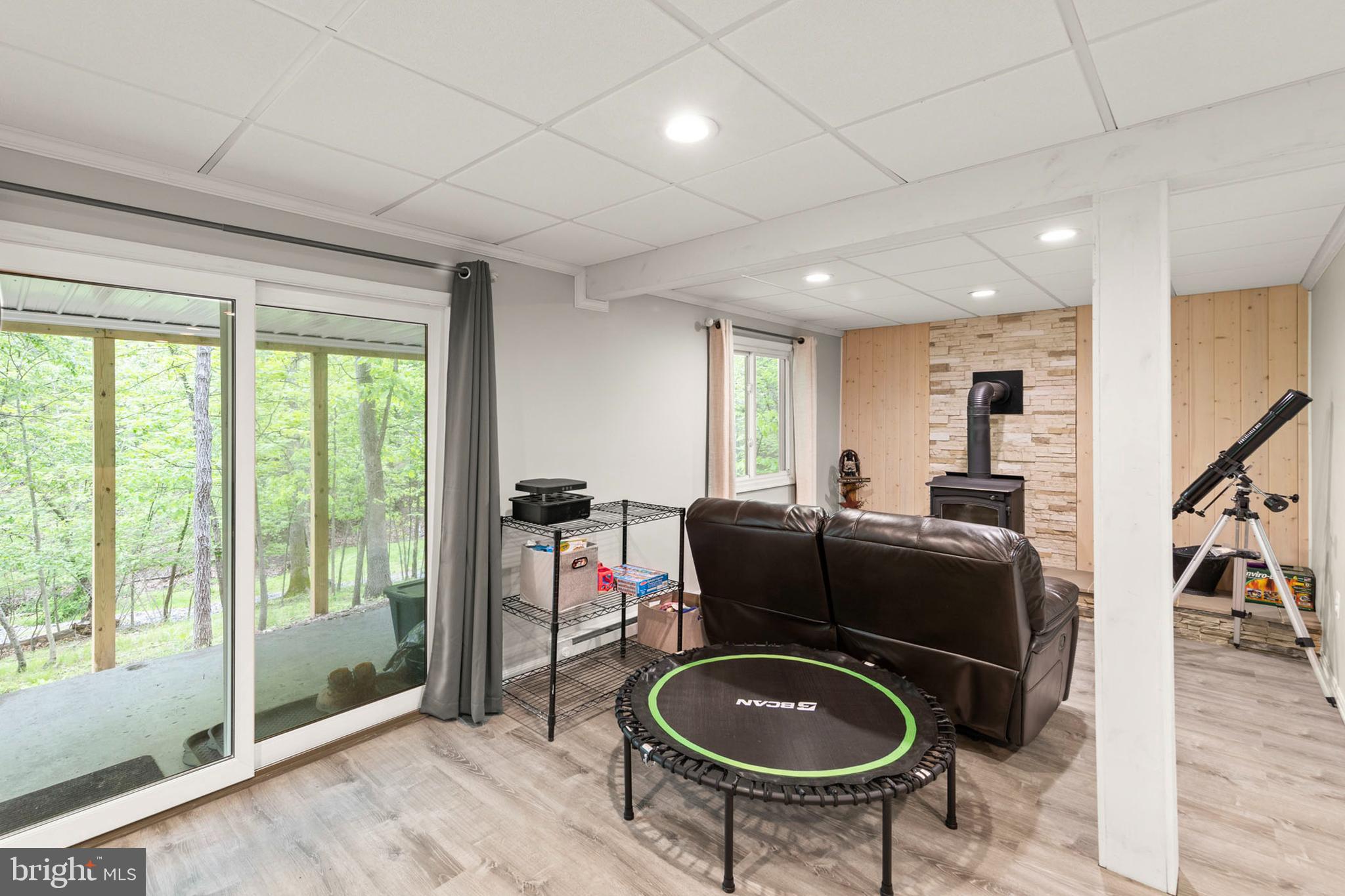 LAKE HOLIDAY ESTATES - Residential Lease