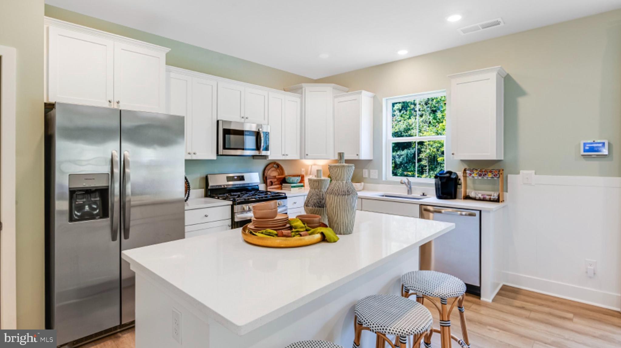 5346 NEWPORT CIRCLE