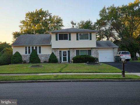 530 ANDREW DRIVE SOUTHAMPTON PA 18966