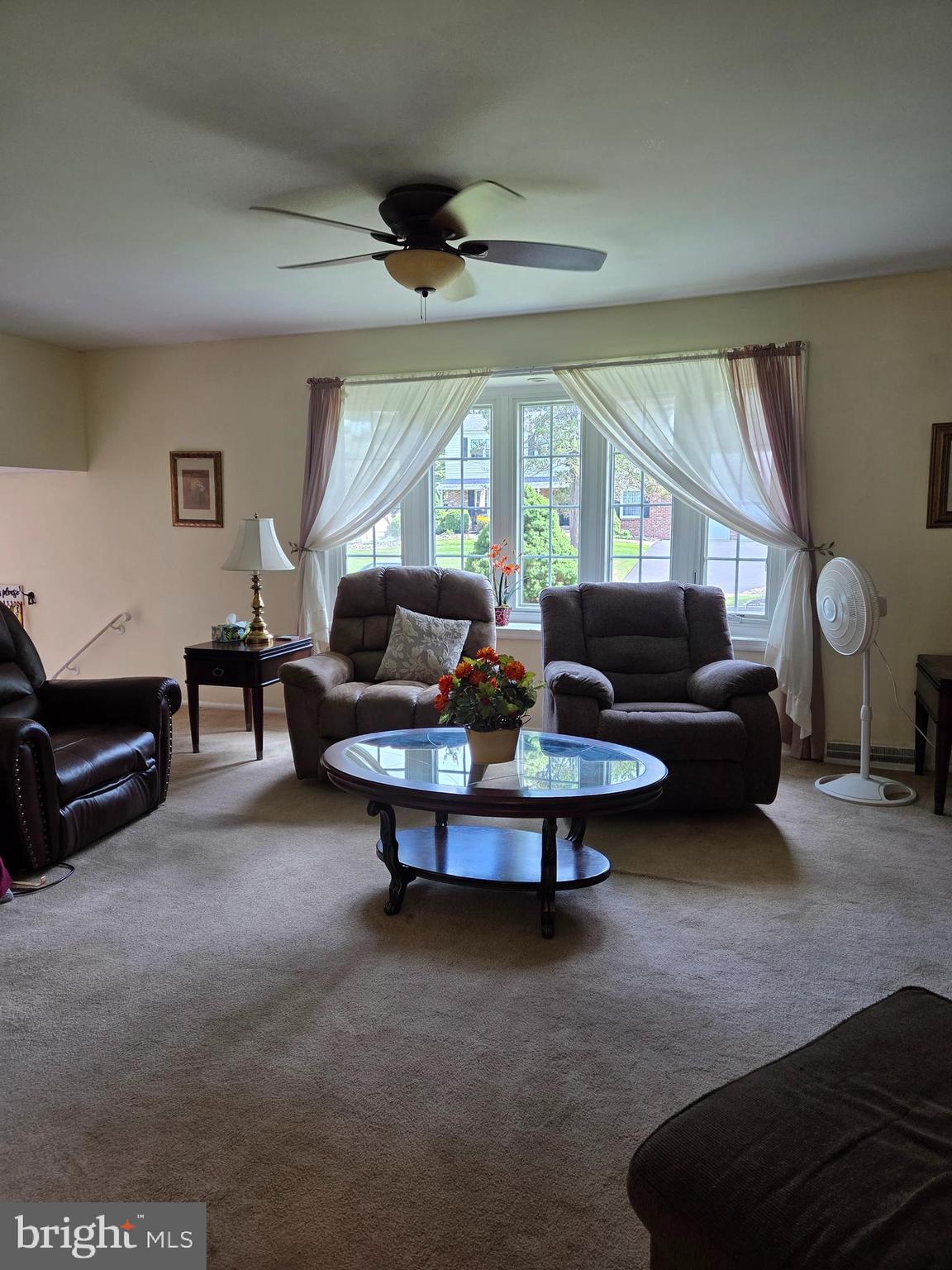 SOUTHAMPTON HILLS - Residential