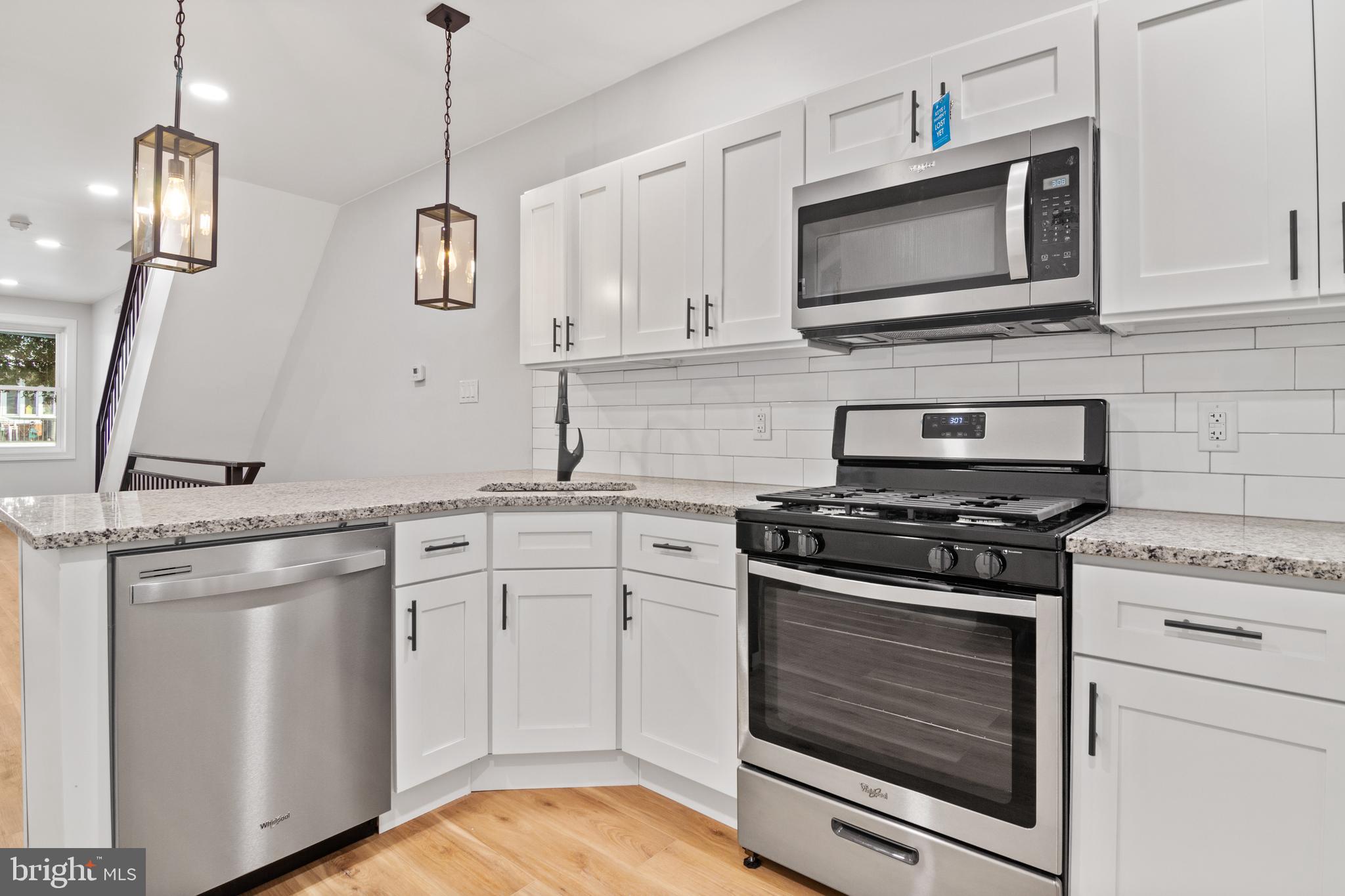 COBBS CREEK - Residential