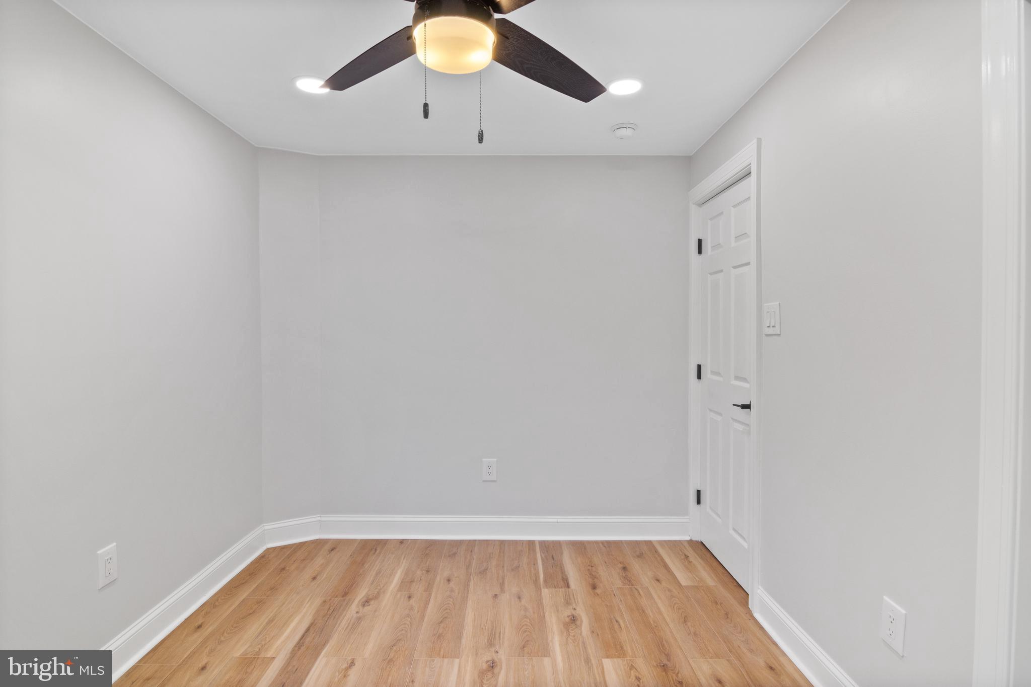 COBBS CREEK - Residential