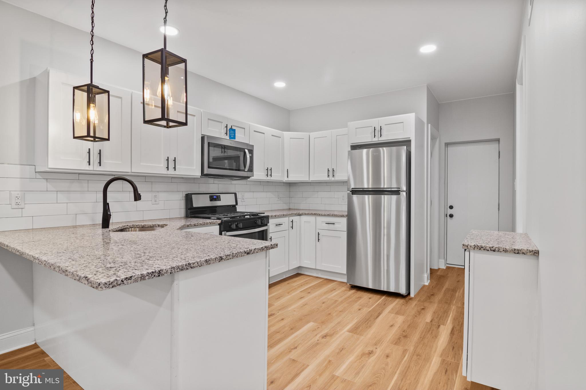 COBBS CREEK - Residential