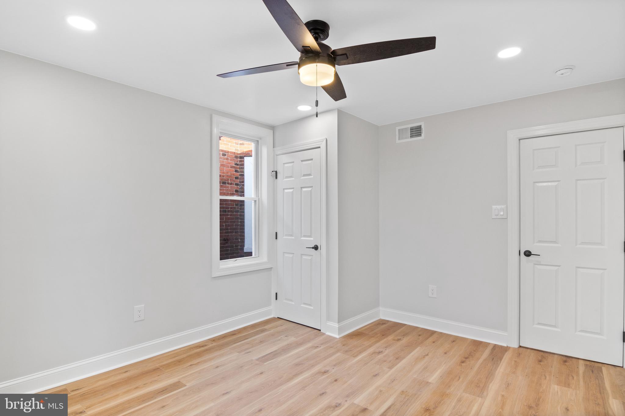 COBBS CREEK - Residential