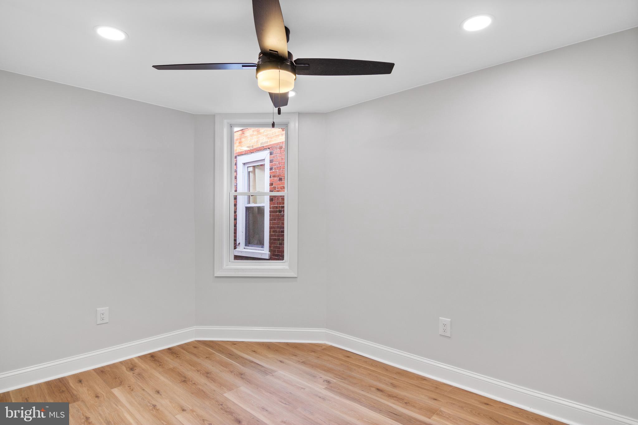 COBBS CREEK - Residential