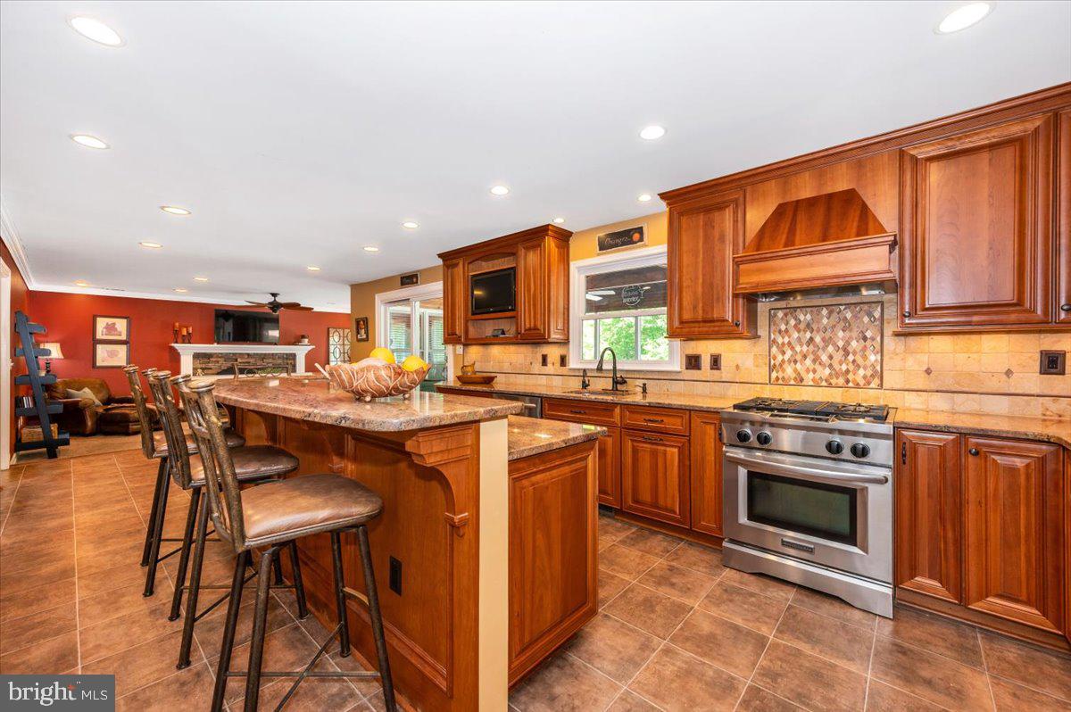 HICKORY RIDGE - Residential