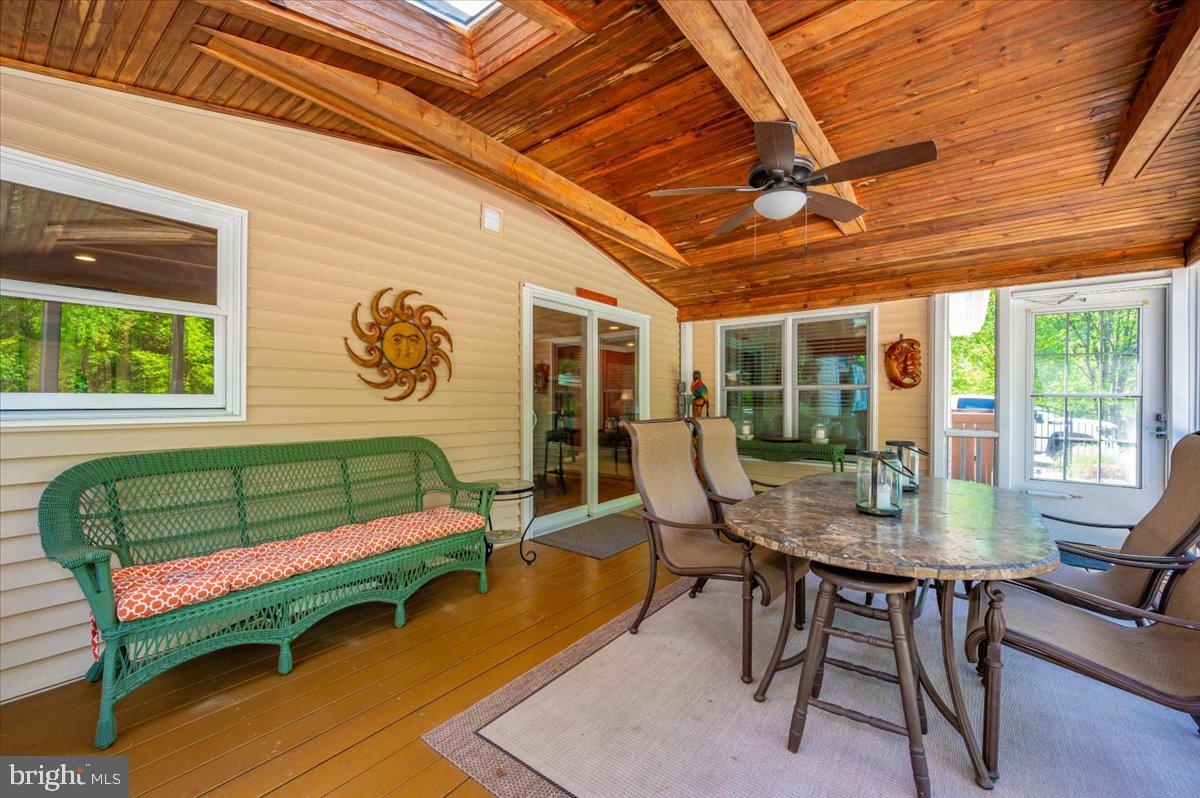 HICKORY RIDGE - Residential