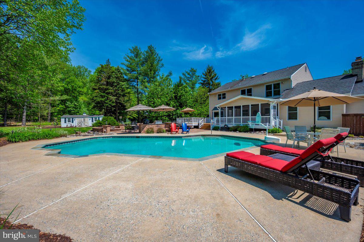 HICKORY RIDGE - Residential