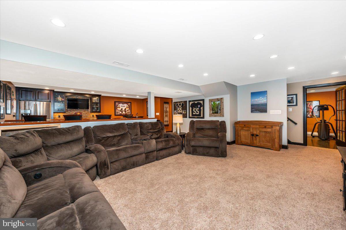 HICKORY RIDGE - Residential