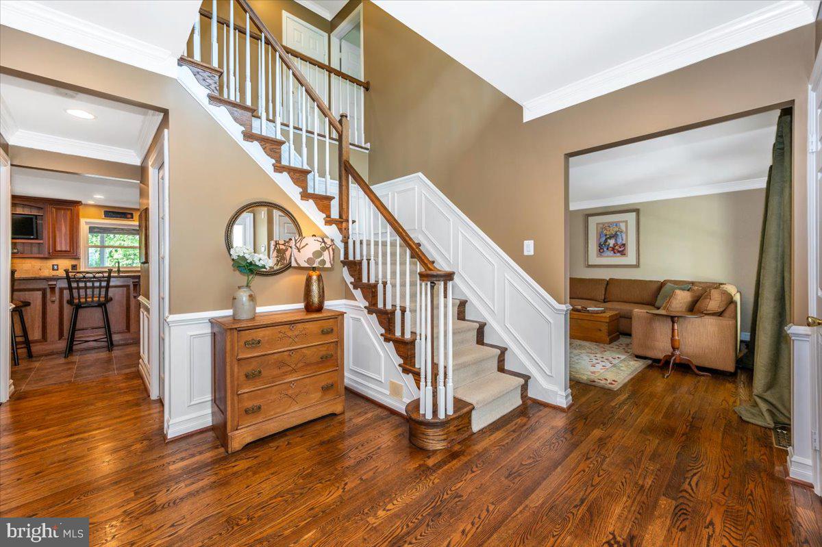 8412 DASHER COURT