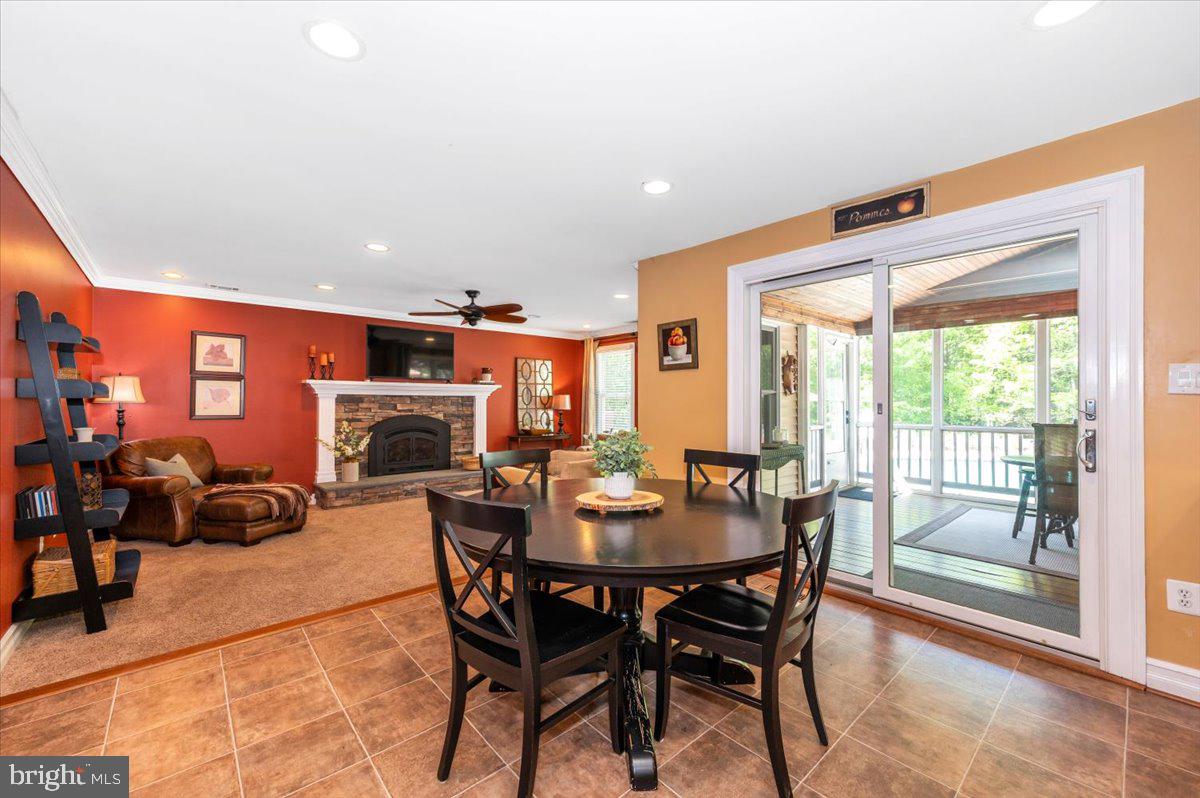 HICKORY RIDGE - Residential