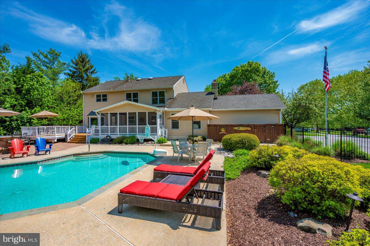 HICKORY RIDGE - Residential