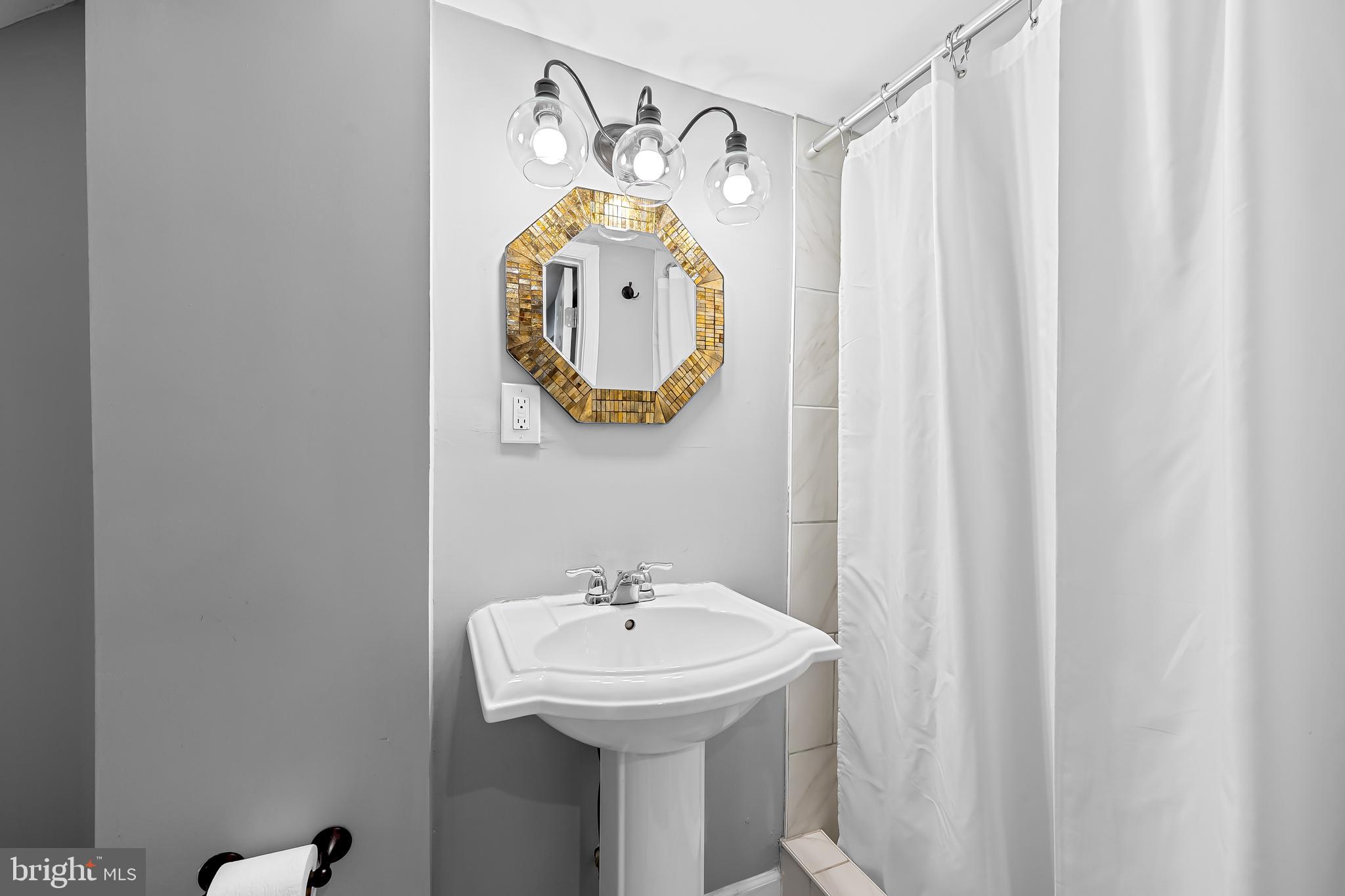 RODGERS FORGE - Residential