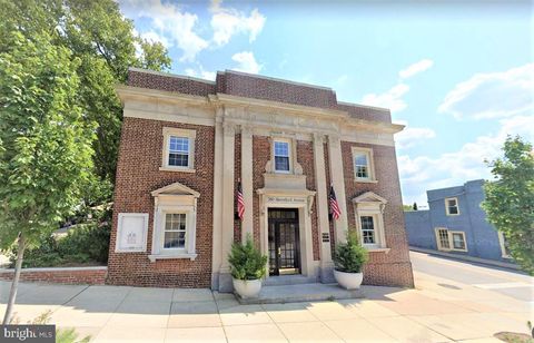 Photo of 260 Haverford Avenue #200A, NARBERTH, PA 19072 (MLS # PAMC2159528)