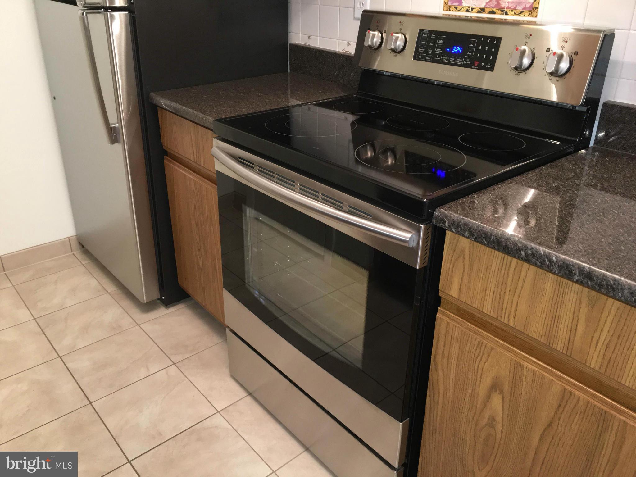 CARDINAL FOREST - Residential Lease