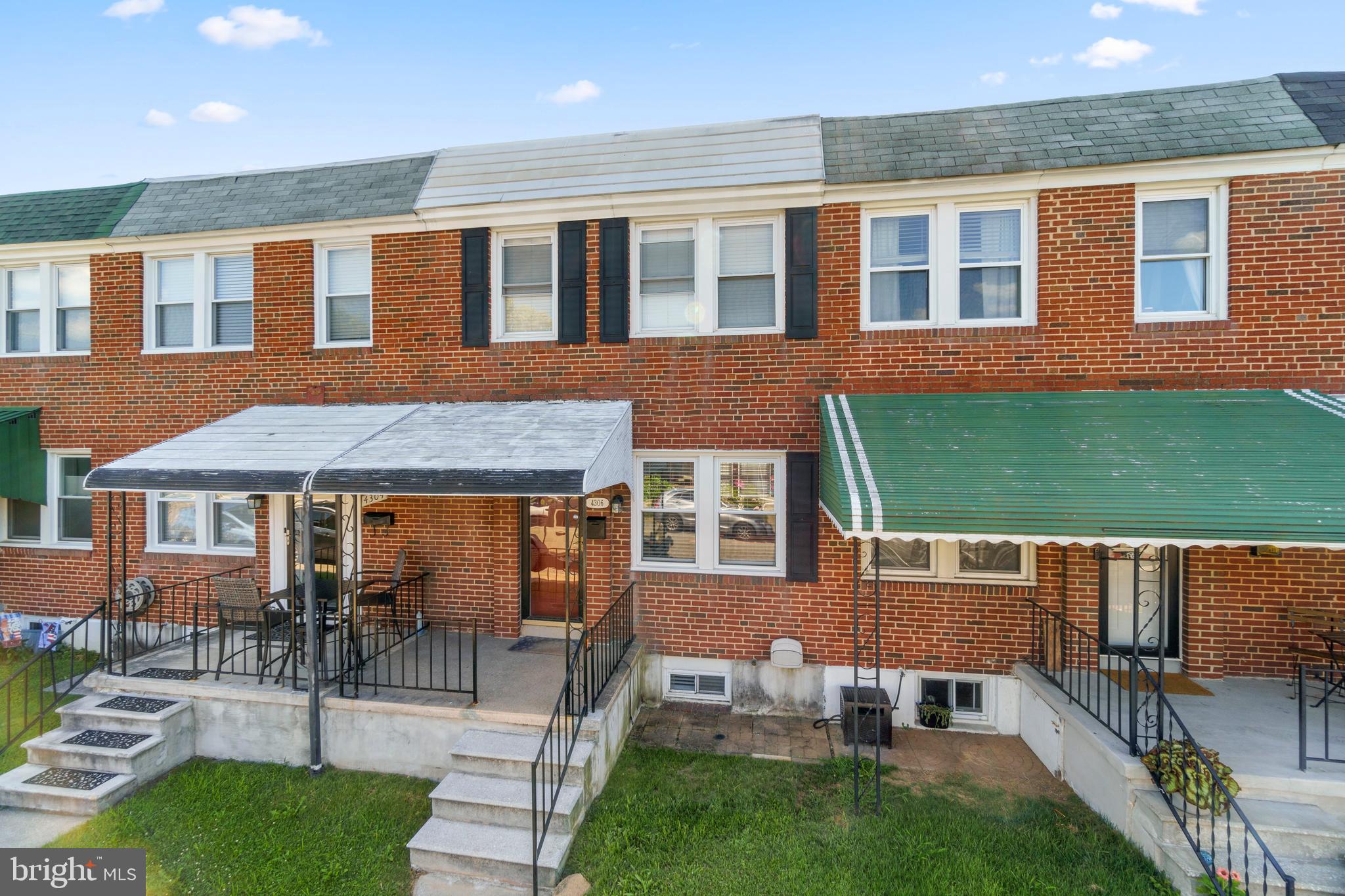 MEDFIELD - Residential Lease