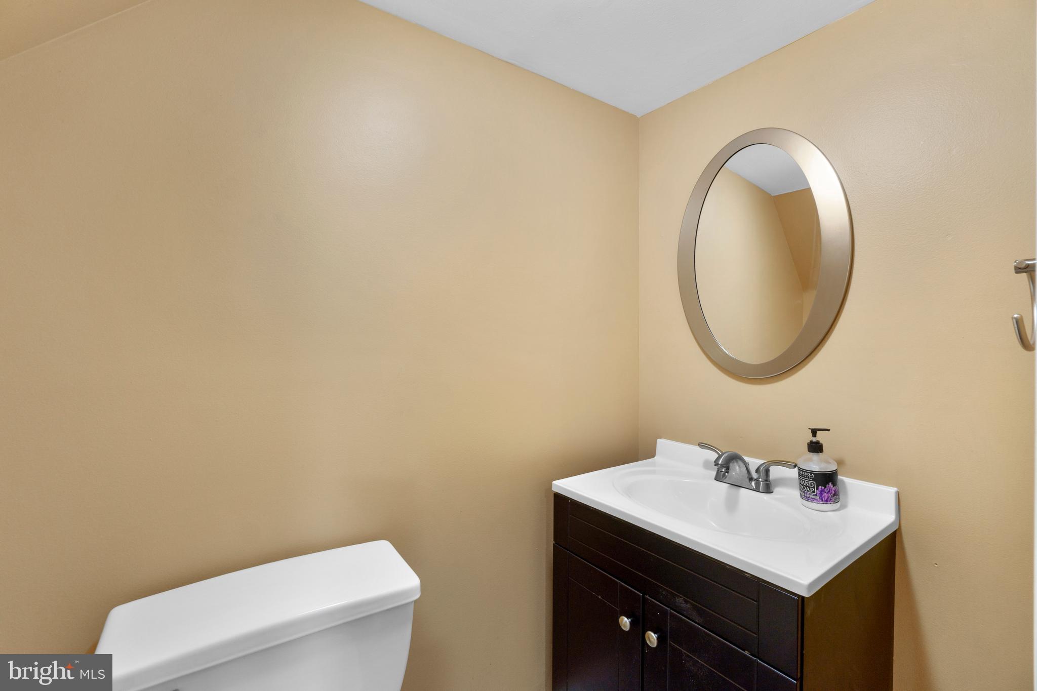 MEDFIELD - Residential Lease