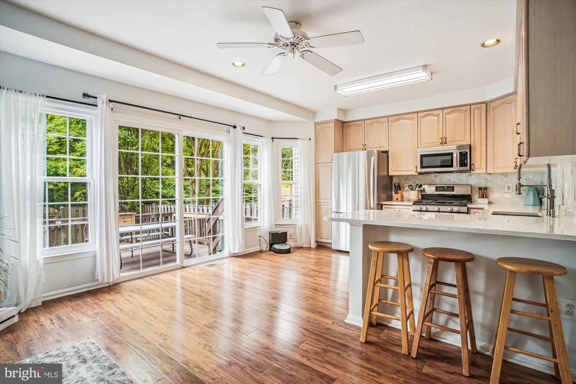 KINGSTOWNE - Residential Lease