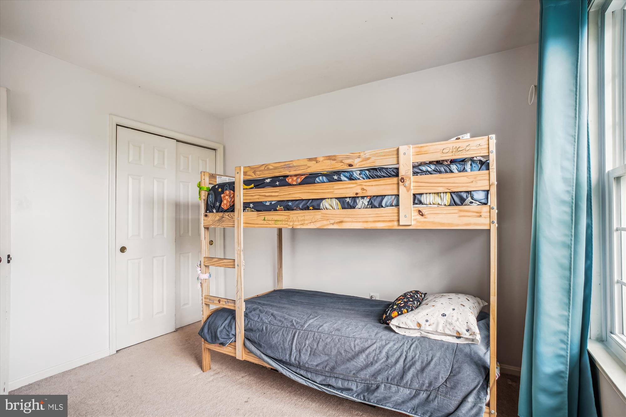 KINGSTOWNE - Residential Lease