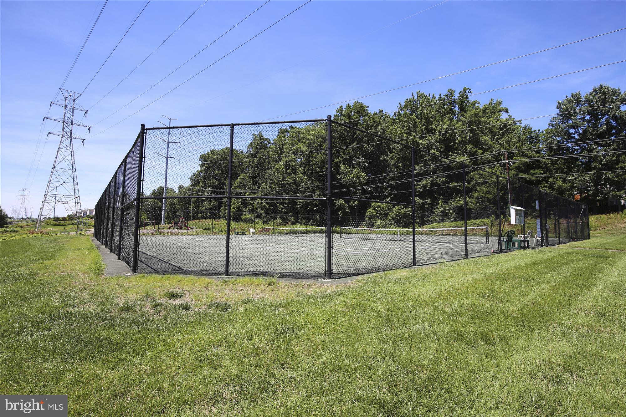 KINGSTOWNE - Residential Lease