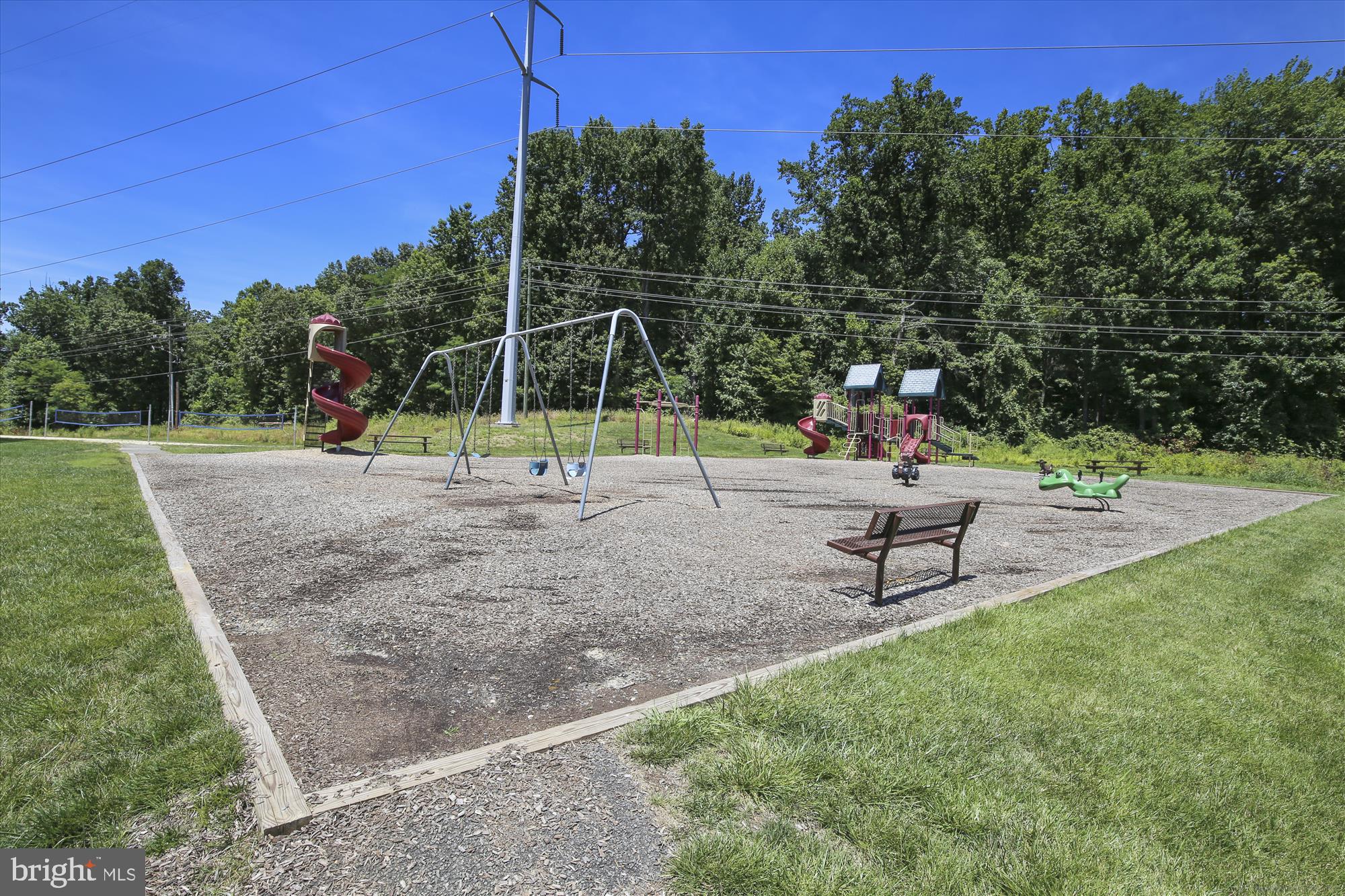 KINGSTOWNE - Residential Lease