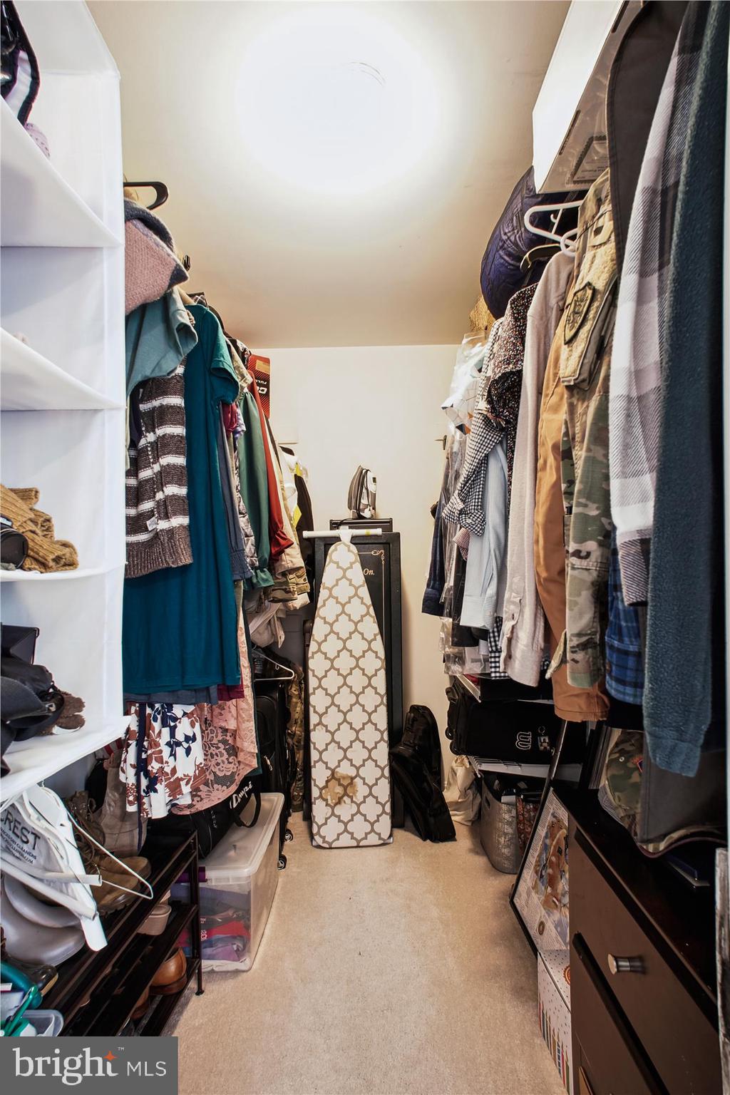 KINGSTOWNE - Residential Lease