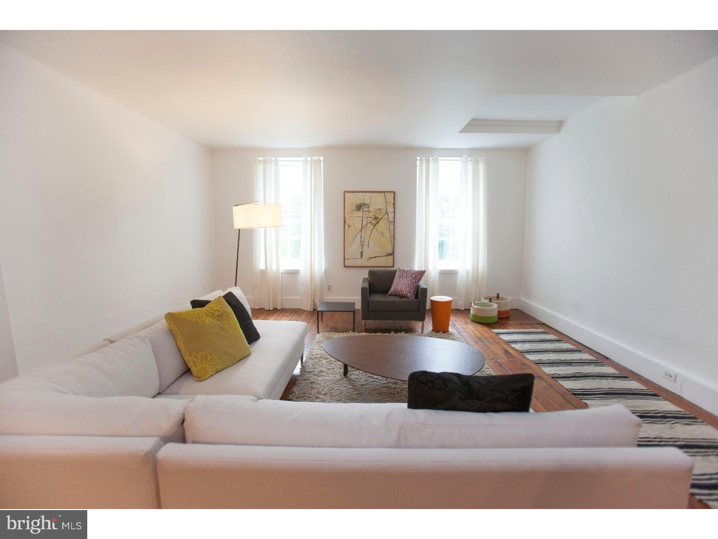 OLD CITY - Commercial Sale