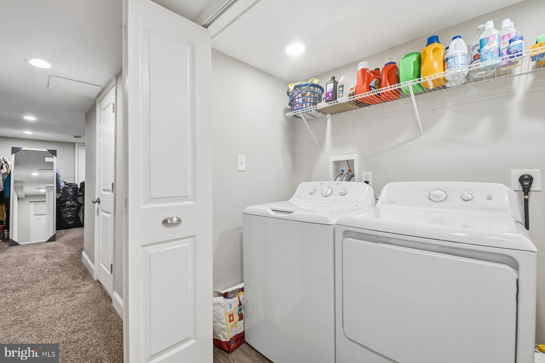 DUNDALK MANOR - Residential