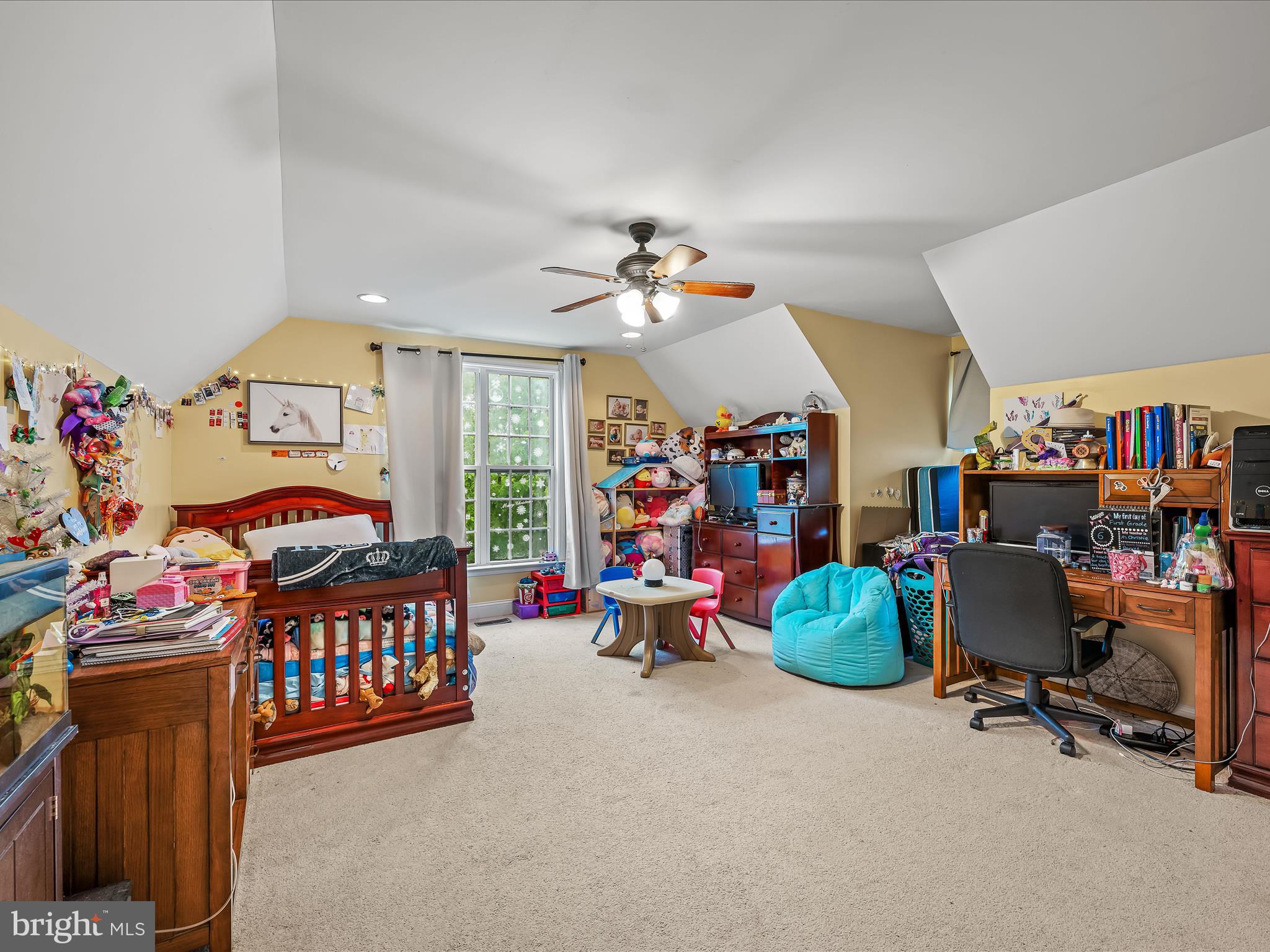 SLEEPY CREEK MOUNTAIN RETREAT - Residential