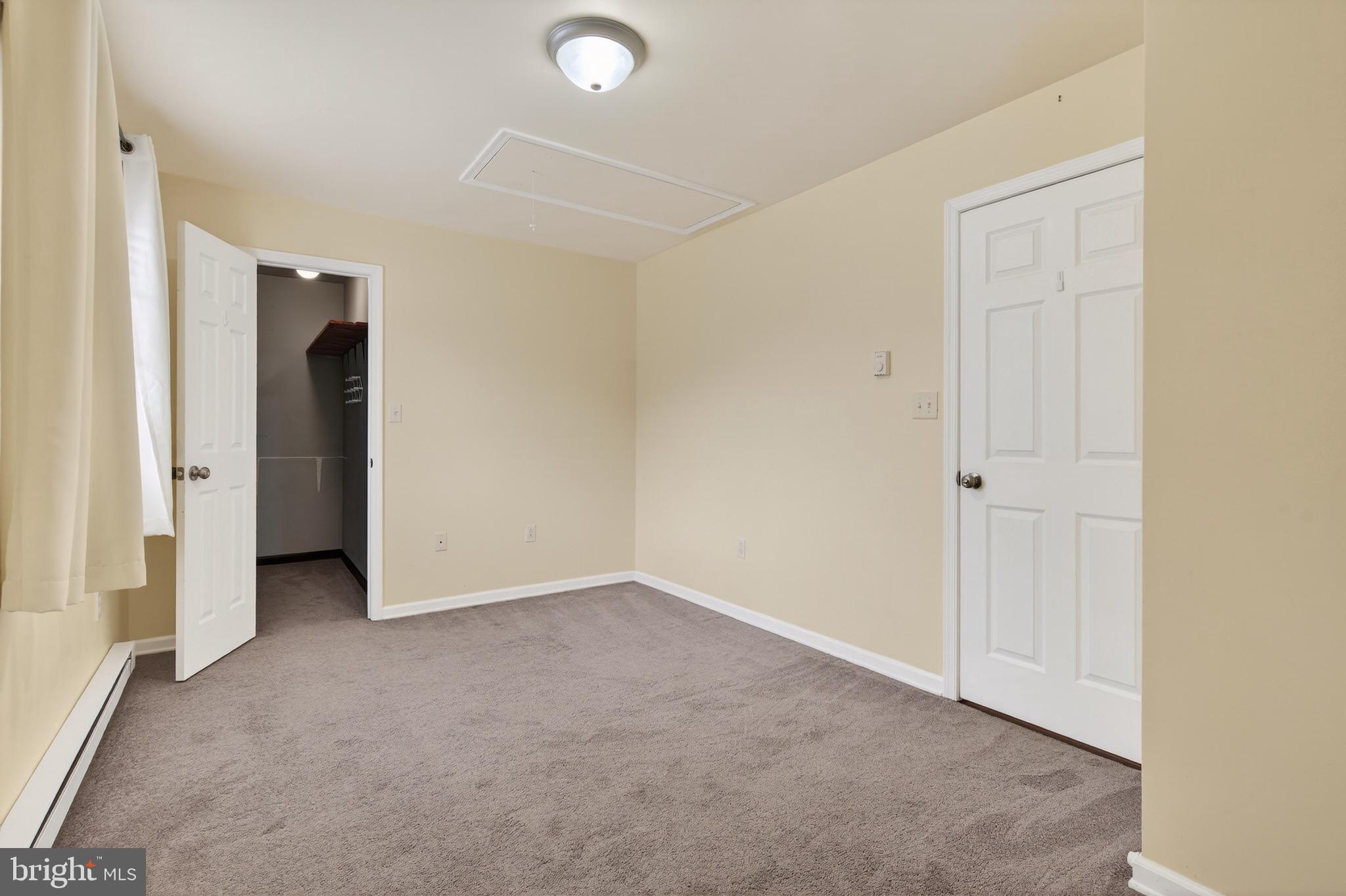 LAKE WYNONAH - Residential