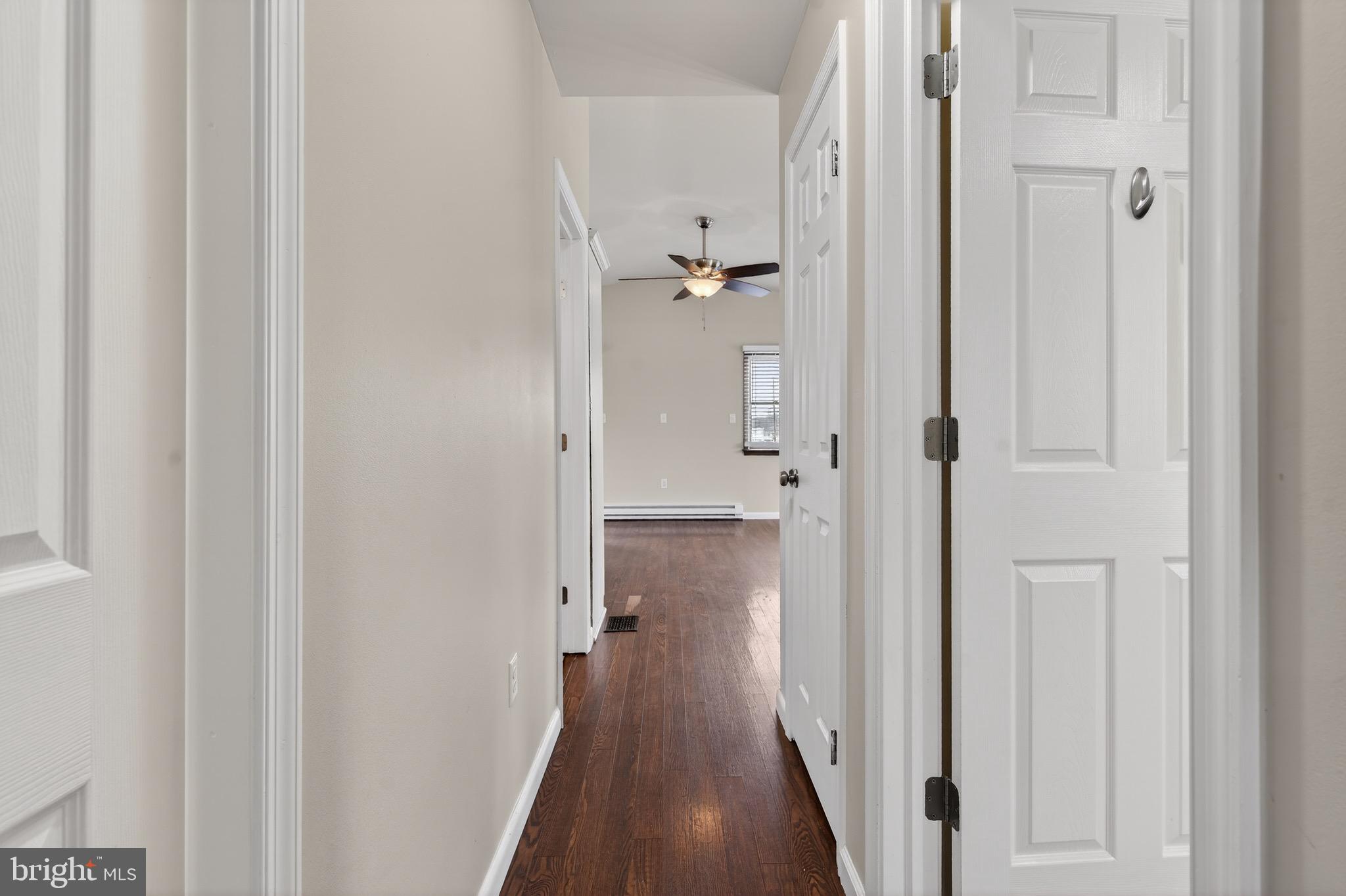 LAKE WYNONAH - Residential