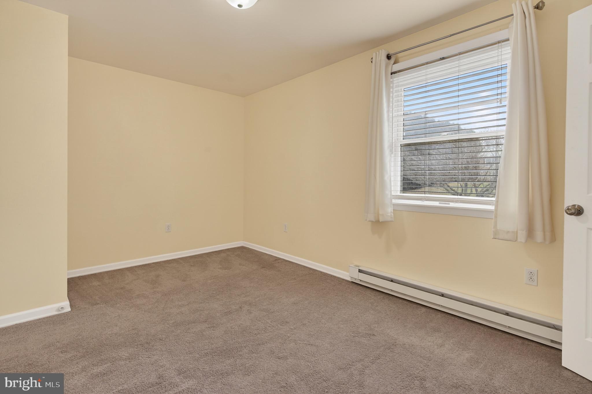 LAKE WYNONAH - Residential