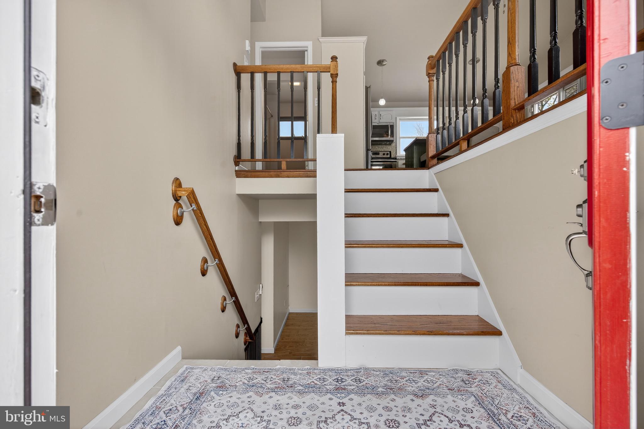 LAKE WYNONAH - Residential