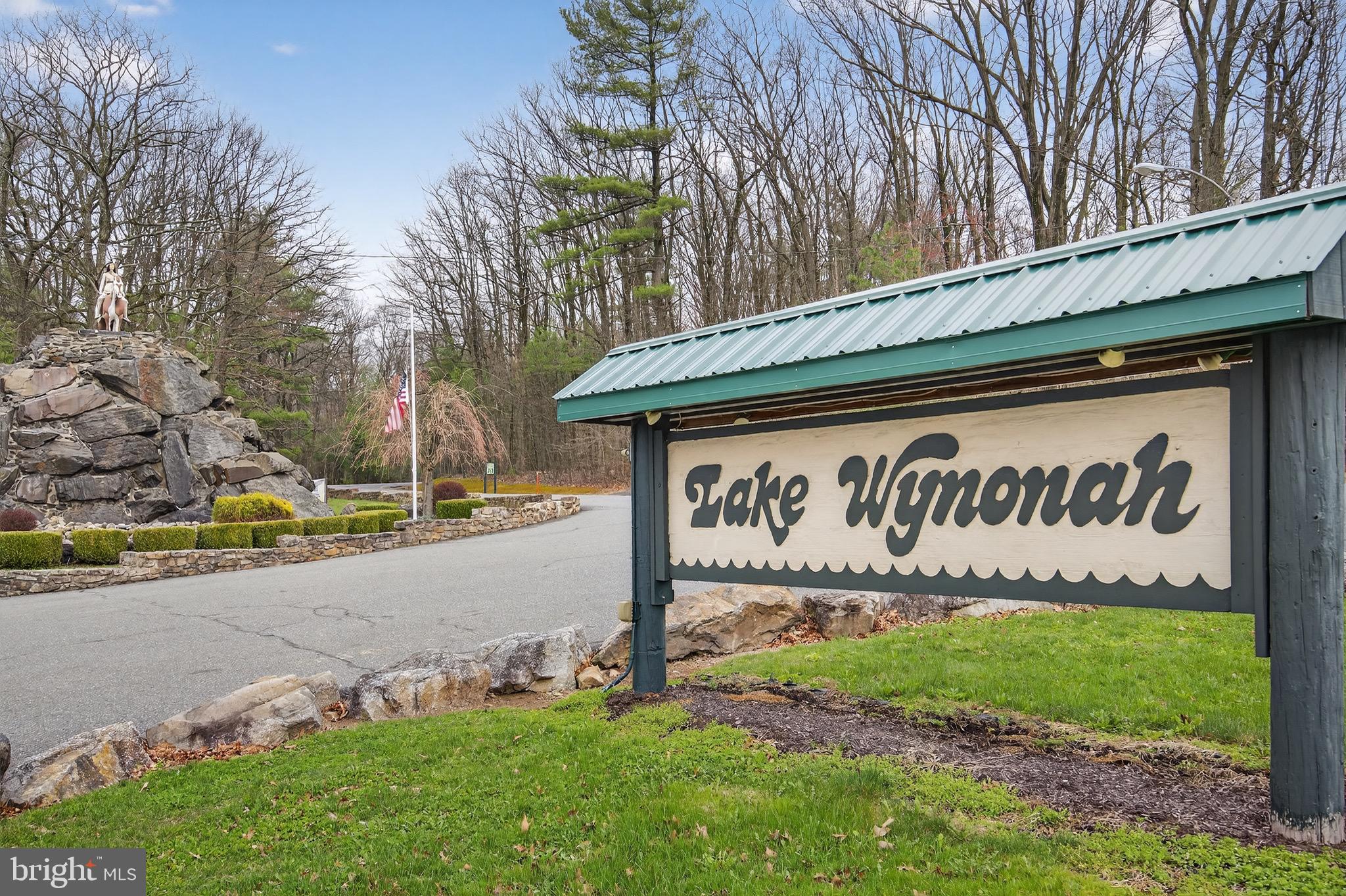 LAKE WYNONAH - Residential