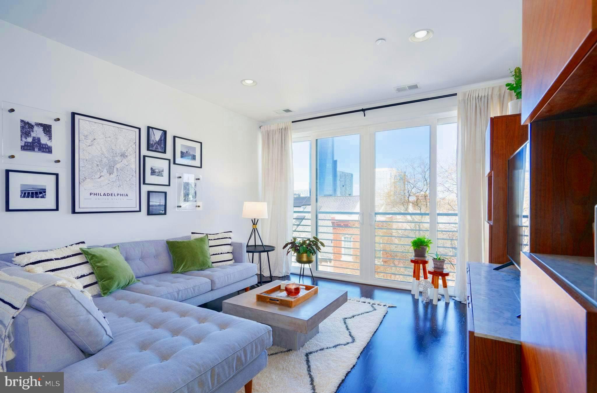 GRADUATE HOSPITAL - Residential