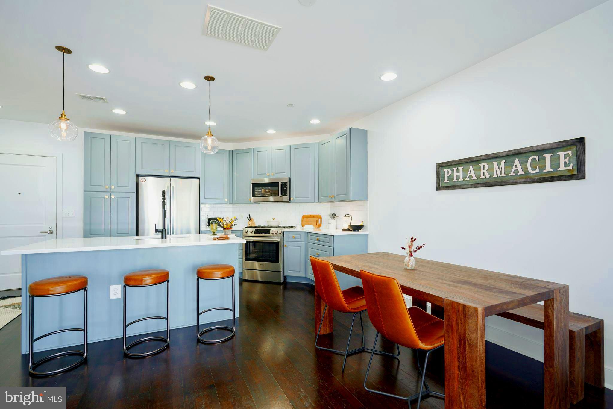 GRADUATE HOSPITAL - Residential