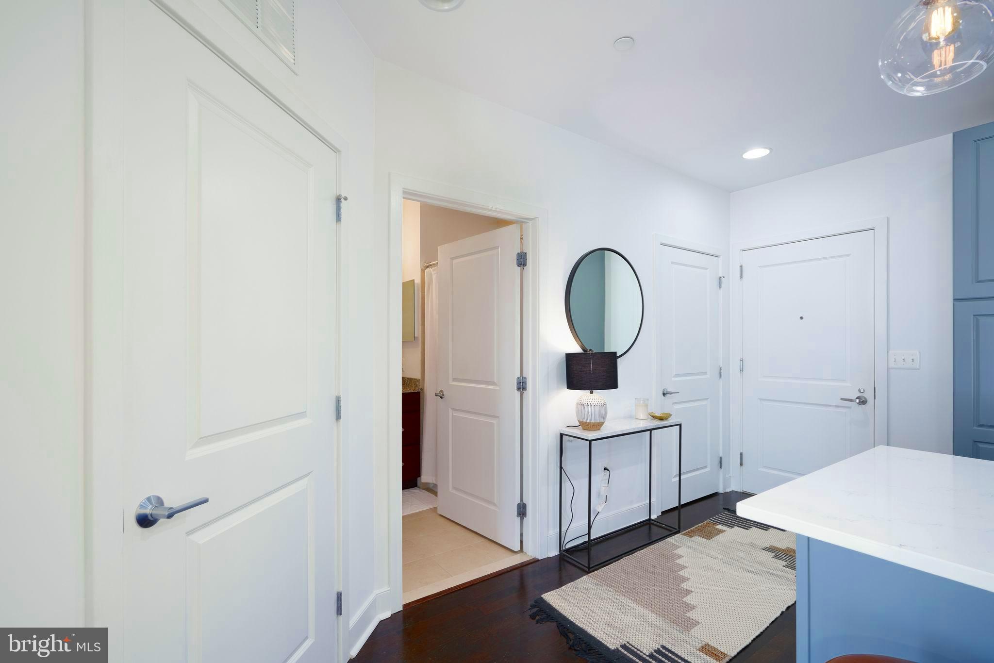 GRADUATE HOSPITAL - Residential