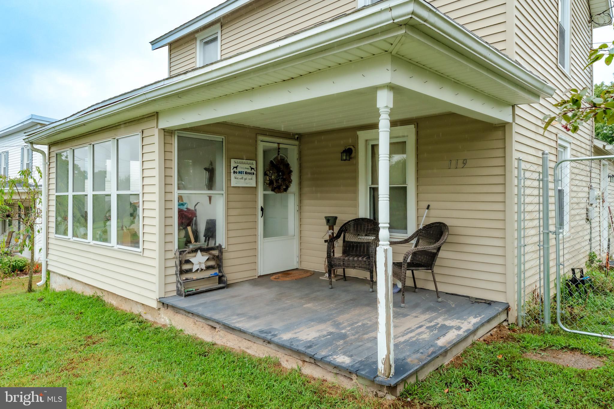 RINGTOWN - Residential