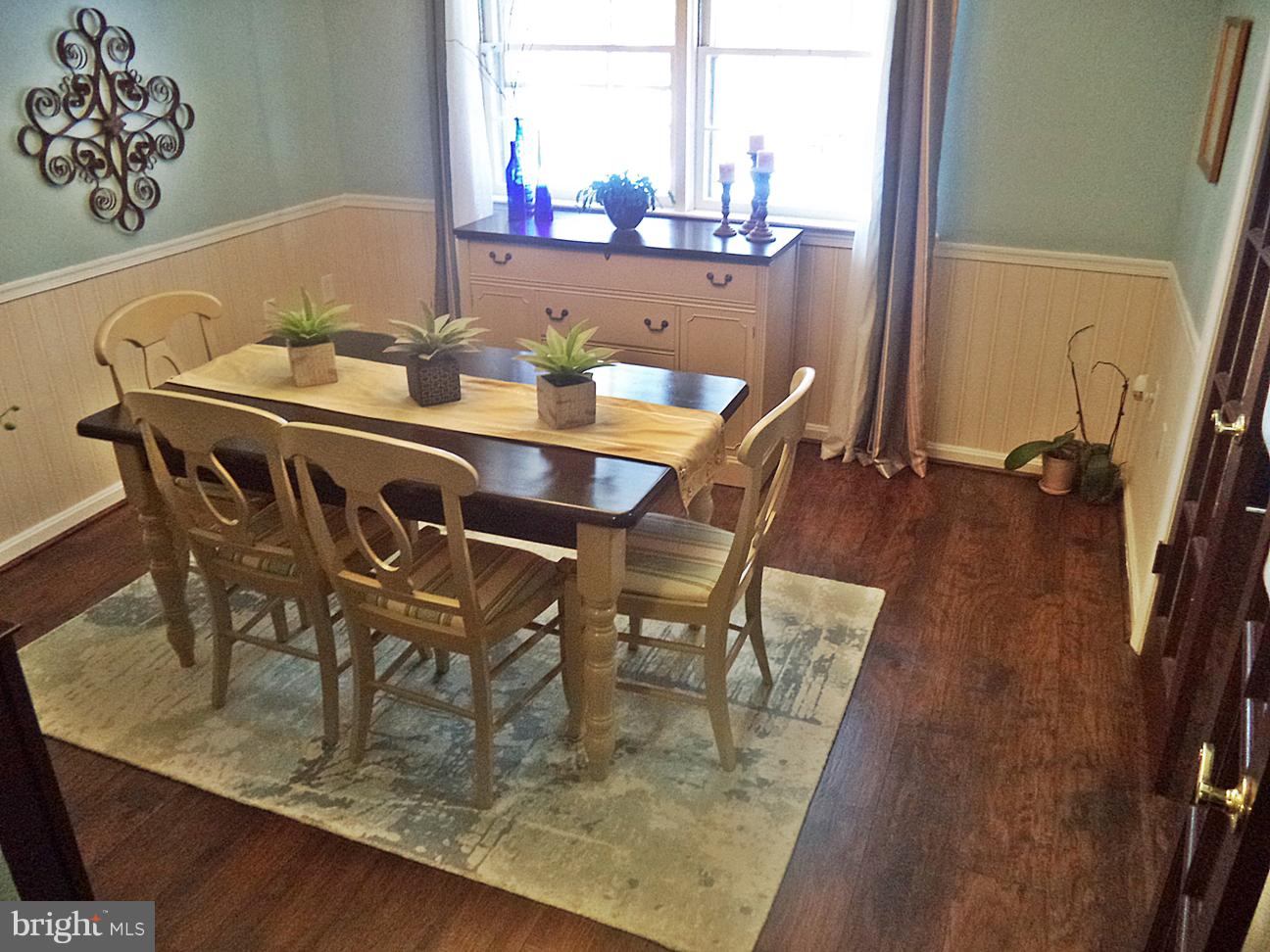 REGENT SQUARE - Residential