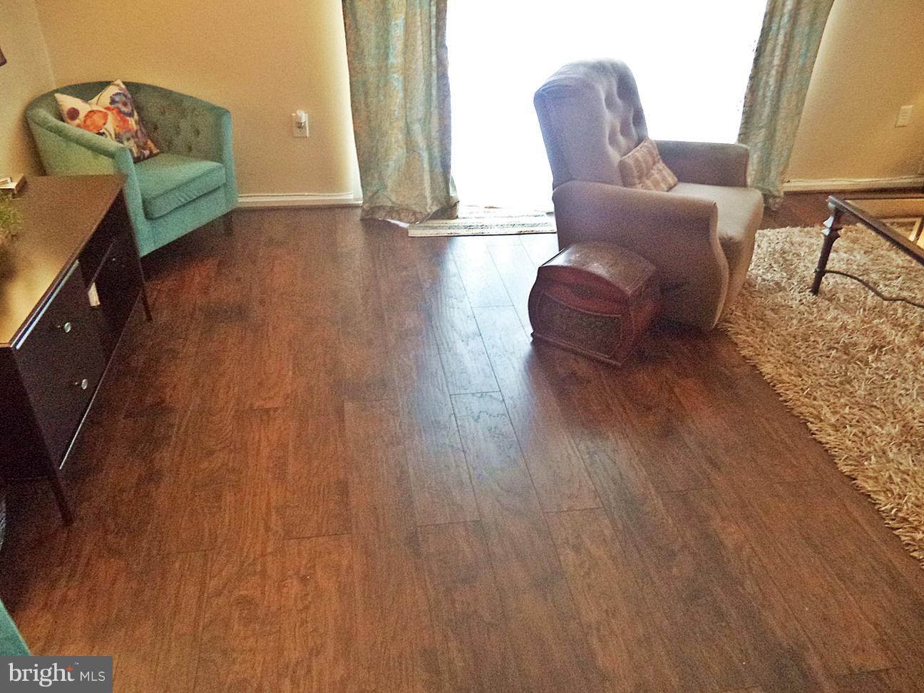 REGENT SQUARE - Residential