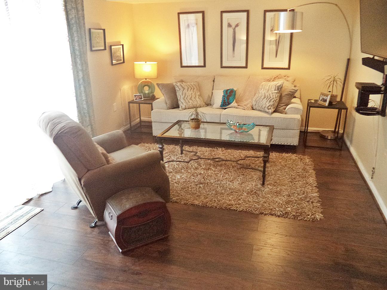 REGENT SQUARE - Residential